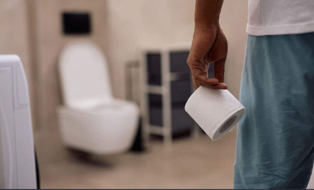 Банки калу платять донорам до $1500 на місяць за фекалії