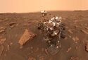 Марсоход Curiosity прислал новые фотографии с Марса