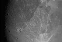 «Юнона» создала изображение ледяного спутника Юпитера Ганимеда