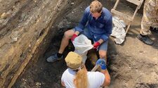 Археологи нашли во Франции ювелирные изделия бронзового века, которым почти 3000 лет