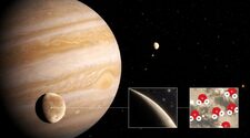 У спутника Юпитера обнаружен водяной пар.